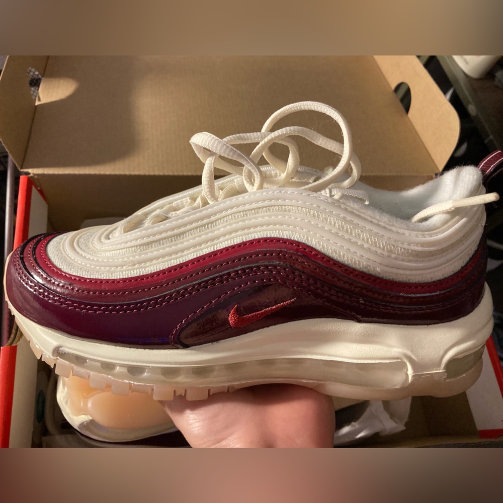 Air max 97 Beetroot/Pomegranate Size 6